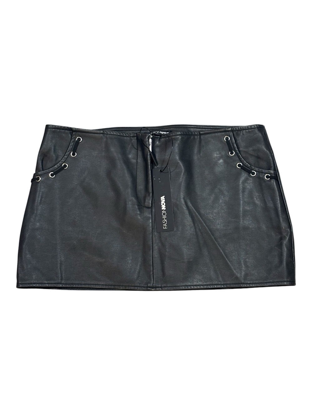 NWT Fashion Nova Black Faux Leather Eyelet Mini Skirt, Small, Vegan, Moto